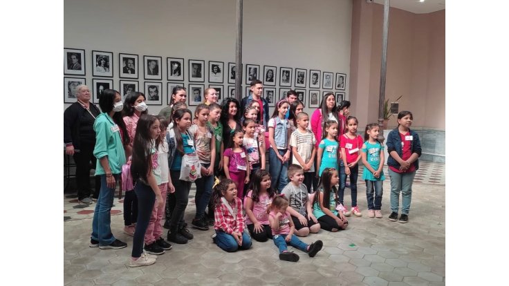 Estudiantes del Instituto  de Arte de San José de